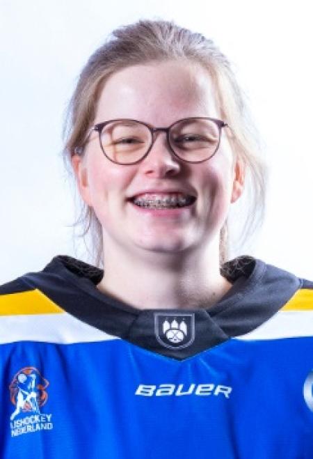 Lotte Krebaum portrait