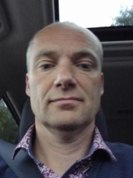 Peter Oggel portrait