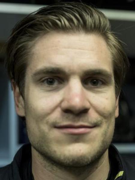 Tobias Kathan portrait