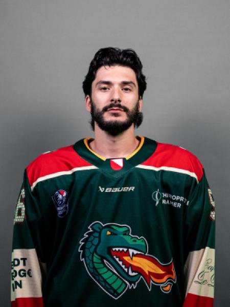 Damian Caringi portrait