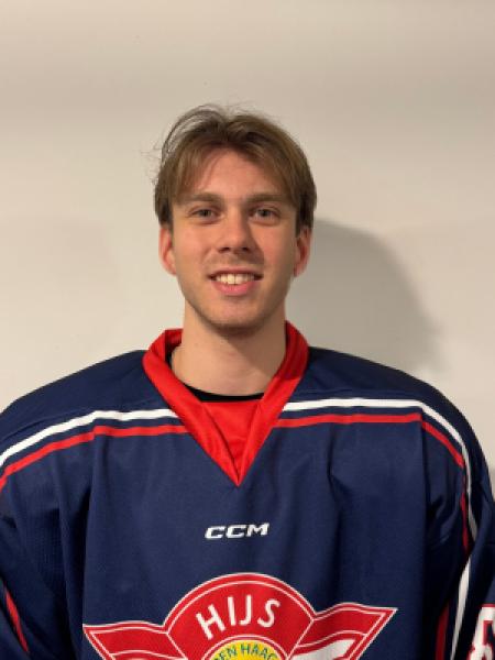 Maxim Kanon portrait