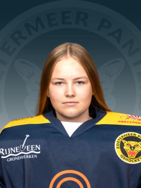 Celine Hofenk portrait