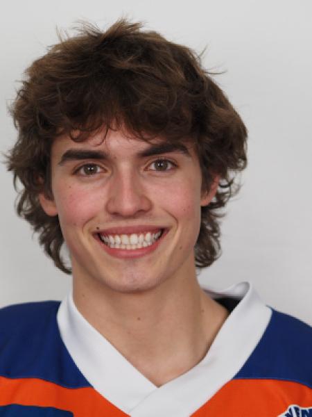 Kayden Knapik portrait