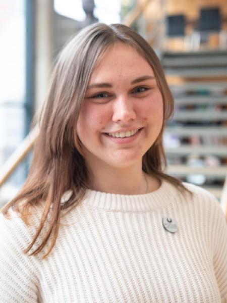 Kiana Mostert portrait